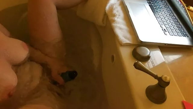 ブロンドの商品 女性 動画 エロ