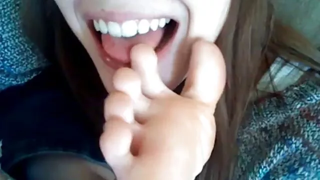 薄い刃、大きな食べて、兼のガラスを飲む エッチ 無料 動画 女性