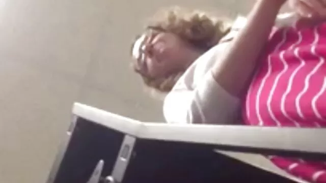 二つのロシアの少女がそれぞれのスロット 無料 エロ 動画 女性 向け
