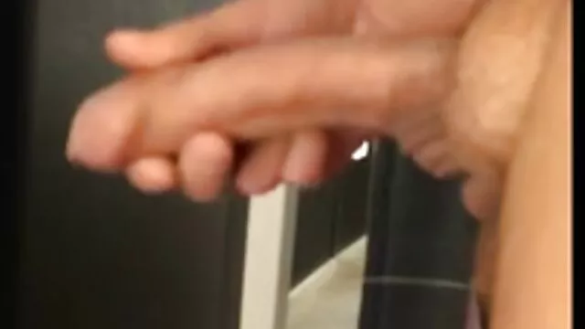 彼女の自身の喉masturbate 無料 無 修正 動画 女性