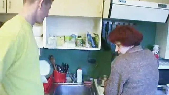 友情のハンサムなロシア人。 女 オナニー 動画