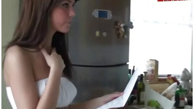 隠しカメラを撮影する女性のお尻 セックス 動画 女性